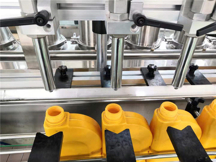 LDP машына для хімічнага напаўнення бутэлек