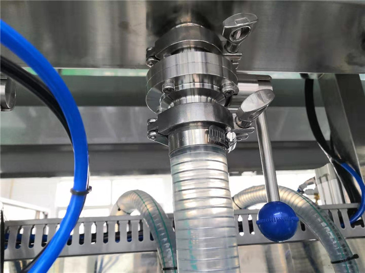 шакаладная машына для запаўнення шакаладу